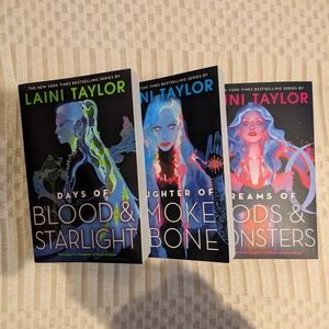 Laini Taylor Daughter of Smoke & Bone Trilogy Set